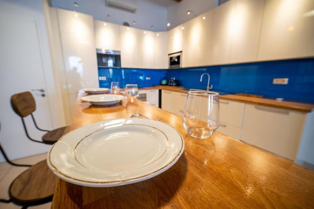 Air-Conditioned Loft In The Heart Of The Old Port Marselha Exterior foto