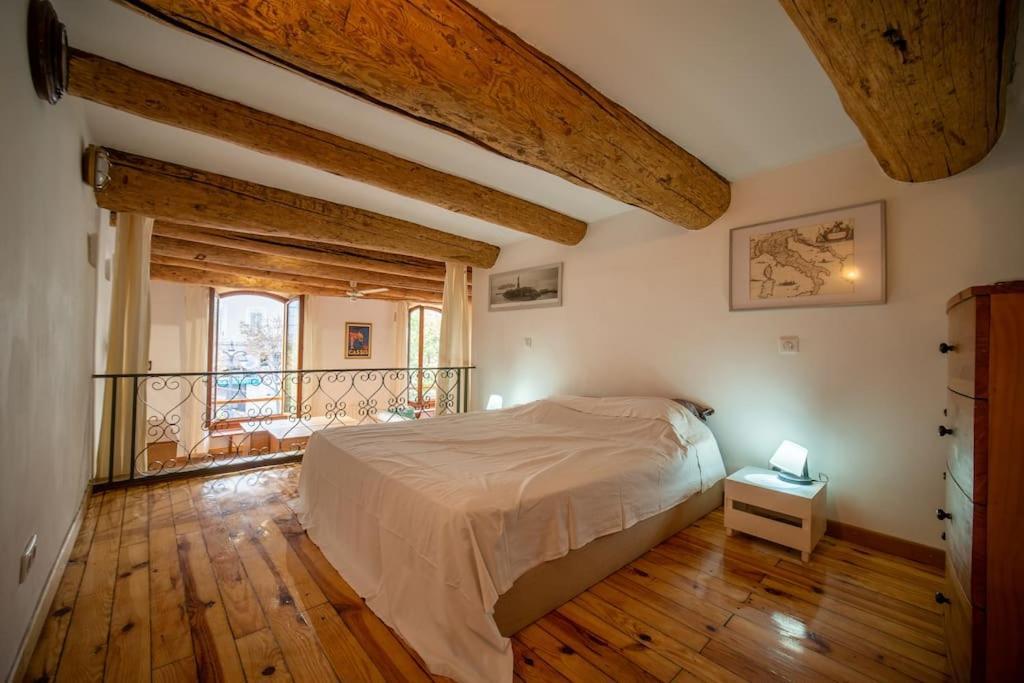 Air-Conditioned Loft In The Heart Of The Old Port Marselha Exterior foto