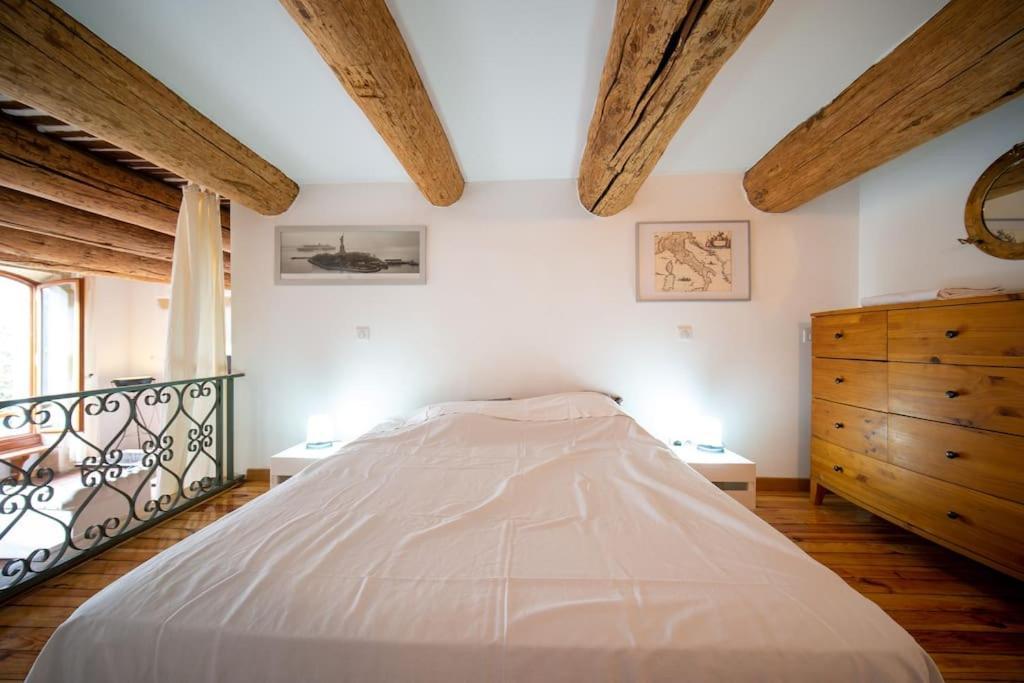 Air-Conditioned Loft In The Heart Of The Old Port Marselha Exterior foto